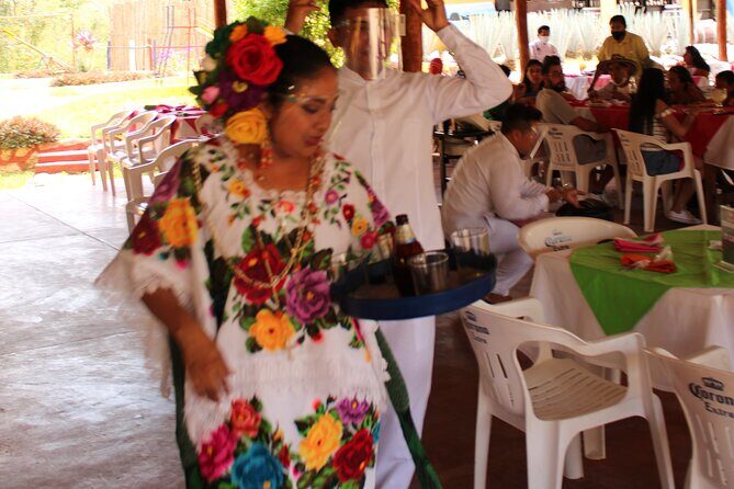 2-day tour: Isla Mujeres catamaran and Chichen Itzá - Exploring Chichen Itza and Valladolid: History Meets Charm  