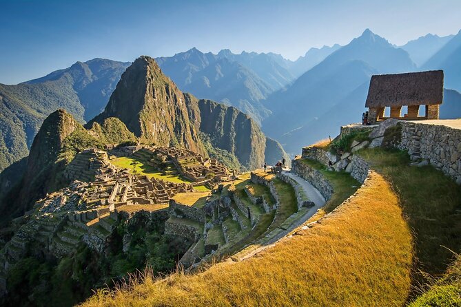 2-Day Tour to Machu Picchu by Train From Cusco - Train Journey Details