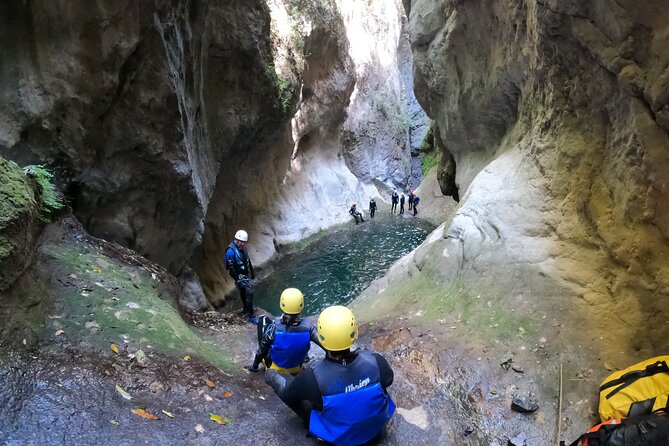 2-Day Tour With Canyoning and Rappelling to the Infiernillo Canyon - Tour Highlights