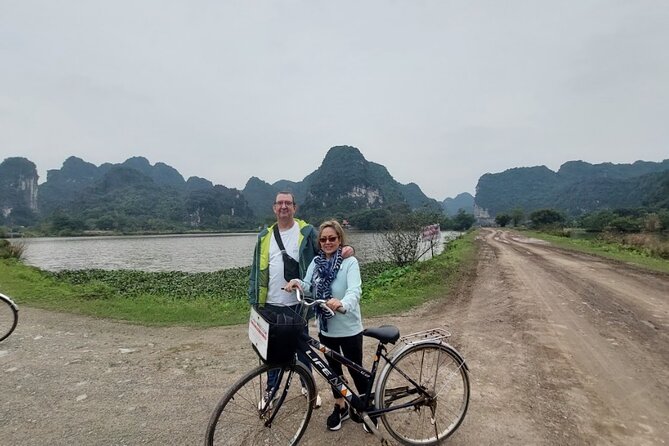 2 Day Trang an - Mua Cave - Cycling With Bungalow Stay - Exploring Mua Cave