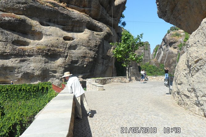 2 Day Transfer to Delphi - Meteora From Athens - Private Tour Experience