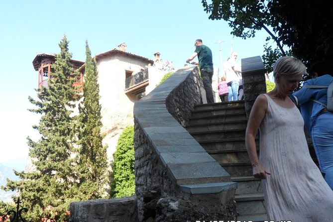 2 Day Transfer to Delphi - Meteora From Athens - The Sum Up