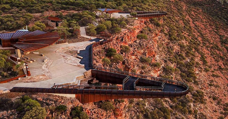 2 Day Western Australia Pink Lake Small Group Tour - A two-day route from Perth to Kalbarri and back