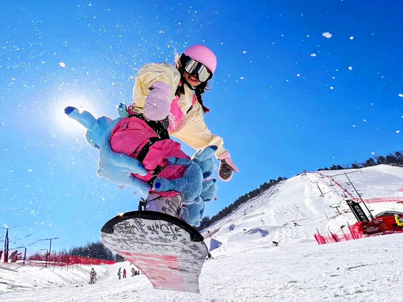 2-Day Yabuli Snow Town Tour | Round Trip from Harbin - The route makes winter travel easier
