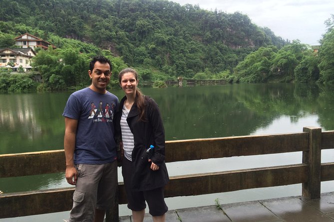2-Day Zen Experience of Leshan & Mt Emei: Giant Buddha, Kungfu and Temple Stay - Accommodation Details