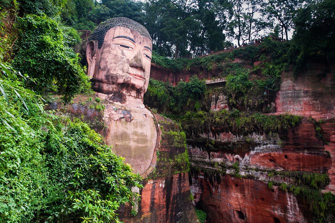 2-Day Zen Experience of Leshan & Mt Emei: Giant Buddha, Kungfu and Temple Stay - Culinary Delights