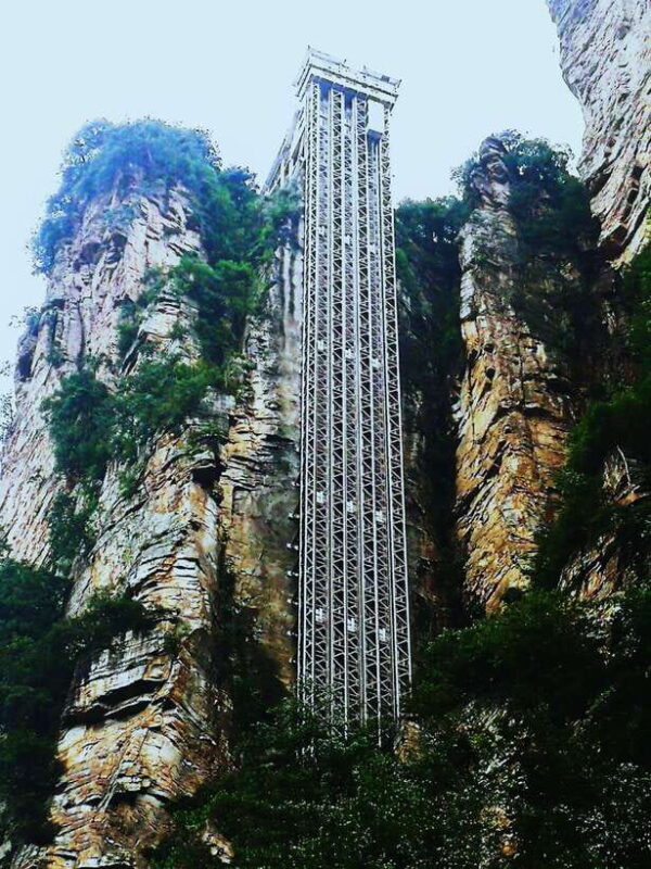 2-Day Zhangjiajie Tour Including Yuanjiajie Mountains - Introduction