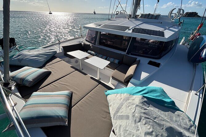 2 days 1 night by private catamaran from St Martin to St Barth - Good To Know