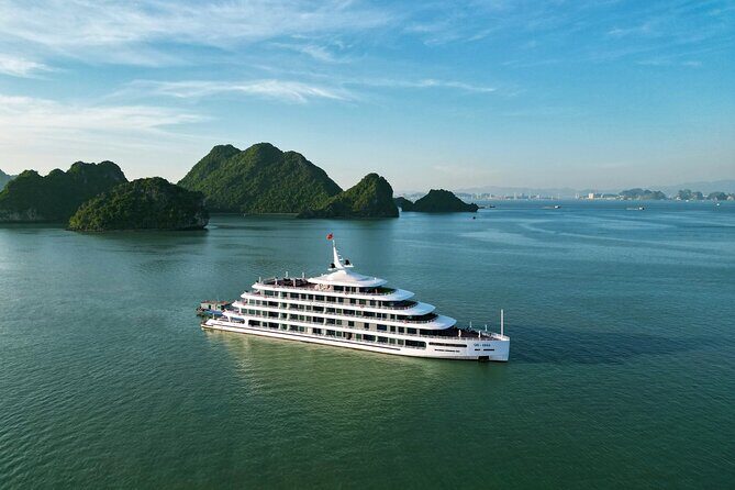 2 Days 1 Night Luxury Experience on a 6 Star Catherine Cruise - Introduction