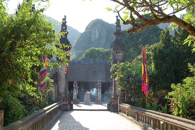 2 Days 1 Night Ninh Binh Tour: Hoa Lu - Tam Coc - Mua Cave - Bai Dinh - Trang An. - The Sum Up