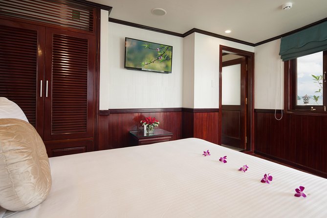 2 Days 1 Night on Halong Bay With Modern Cruise - Cancellation Policy