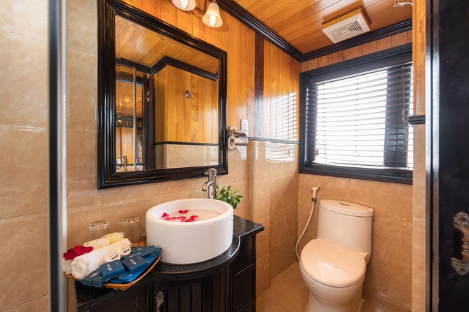 2 Days 1 Night on Swan Cruises Visiting Bai Tu Long Bay Thien Canh Son Cave - Tips for a Memorable Trip: What to Bring and Expect on Swan Cruises