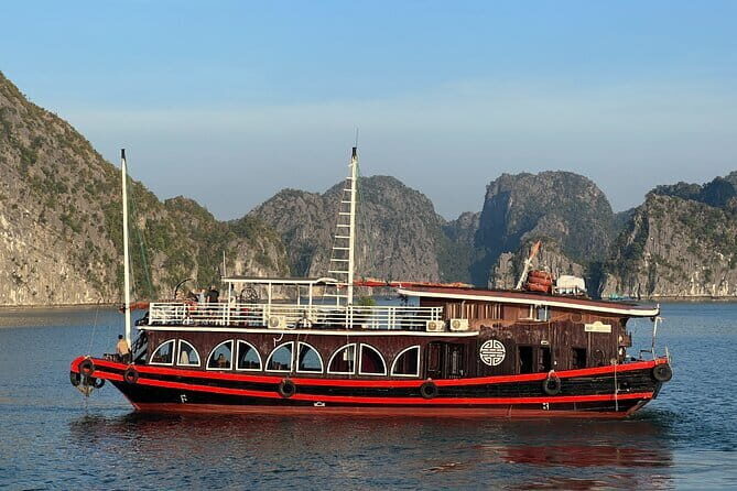 2 Days 1 Night Visit Lan Ha Bay - Classic 3 cabins cruise - Why this cruise offers great value