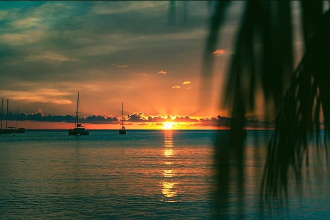2 Days Aboard a Catamaran in All Inclusive Formula - Onboard Amenities
