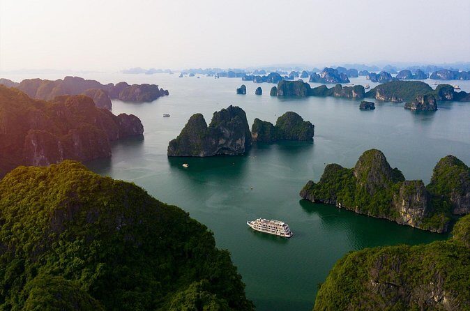 2 Days and 1 Night Ha Long Bay Luxury Escape on Apple Cruise - FAQ