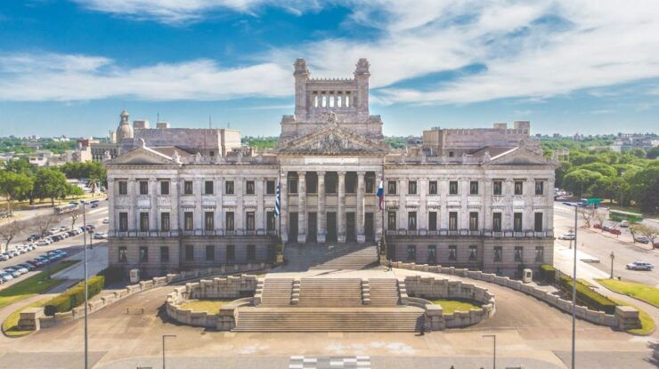2-Days and 1 Night Visiting Colonia and Montevideo - Good To Know