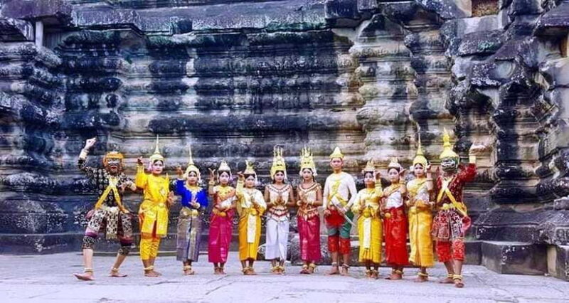 2-Days Angkor Sunrise & Banteay Srei & Floating Village Tour - Who Will Love This Tour?