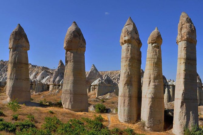 2 Days Cappadocia Tour Departing From Istanbul - Tour Guide and Group Size