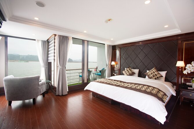 2 Days Castella Cruise Exploring Halong and Lan Ha Bay in Hanoi - Dining Options