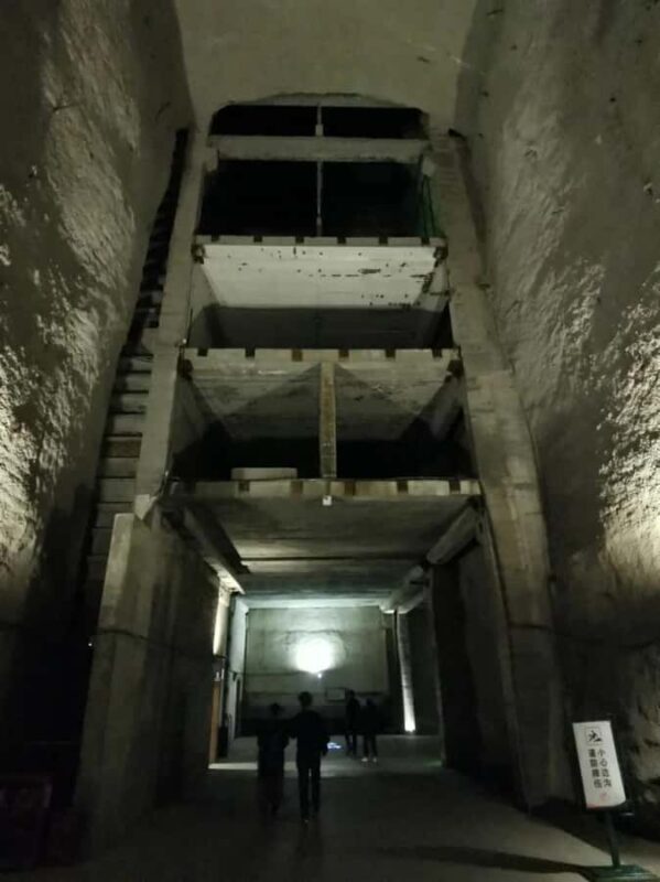 2 Days Chongqing's Underground Wonders and Mountain Kingdoms - Authenticity and Value: Who Will Appreciate This Tour?