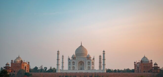 2 Days Delhi & Agra Tour Package From Banglore - Booking Information