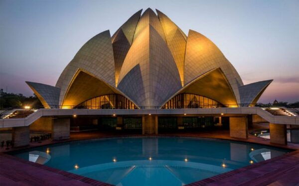 2 Days Delhi and Agra Tour by Car With an Approved Guide - Important Information