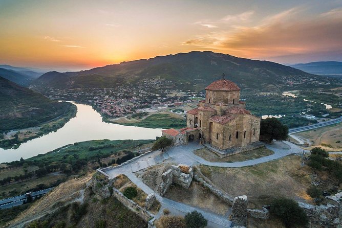 2 Days Georgia Tour Package - Tour Highlights