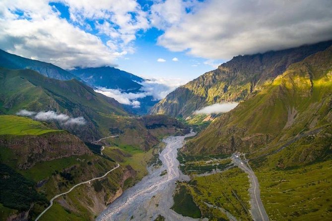 2 Days Georgia Tour Package - Meeting and Pickup Information