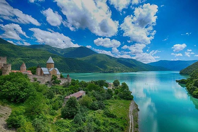 2 Days Georgia Tour Package - Booking Confirmation and Cancellation