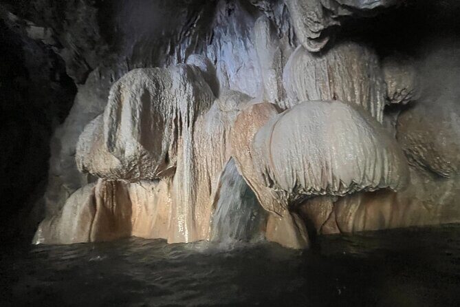 2 Days in Hot Springs Tolantongo Hotel and Private Transportation - FAQ