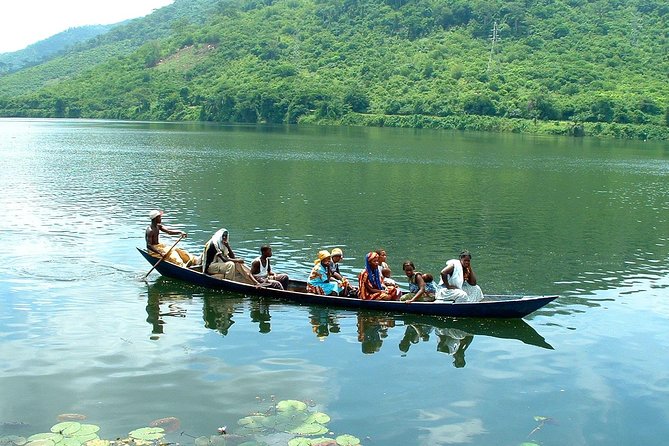 2 Days Lake Bosomtwi & Cape Coast Tour - Location: Accra, Ghana