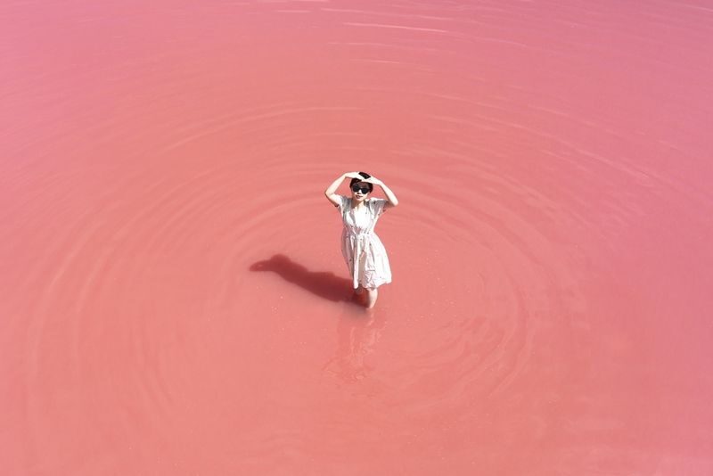 2 Days Luxury Pink Lake Tour with Chinese Language Guide - What makes this two-day trip worth considering