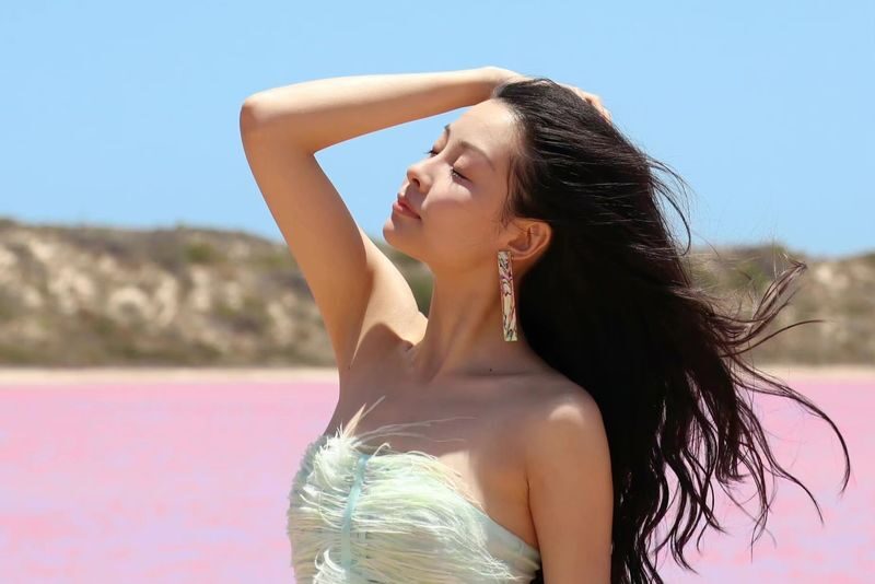 2 Days Luxury Pink Lake Tour with Chinese Language Guide - Should you book this Pink Lake tour?