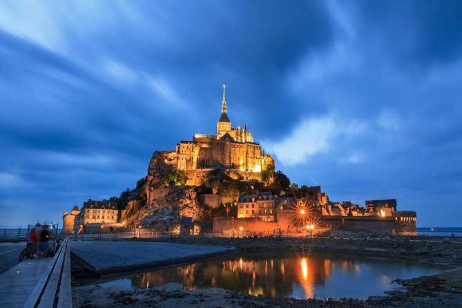 2 Days Mont Saint Michel, Loire Castles Guided Tour - Transparent Pricing