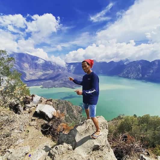 2 Days Mount Rinjani Senaru Crater Rim Hike - Experience and Scenery