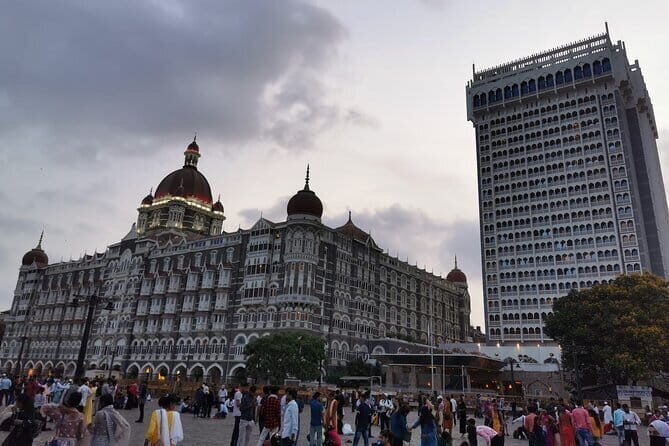 2 Days Mumbai City tour with Elephanta Caves - The Sum Up