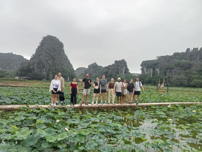 2 Days : Ninh Binh Landscapes - Ha Long Bay Cruise - Ha Noi - Mua Cave Exploration