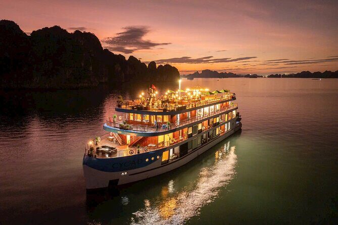 2 days or 3 days Luxury Bai Tu Long Bay Cruise - An Insiders Look at the Bai Tu Long Bay Luxury Cruise