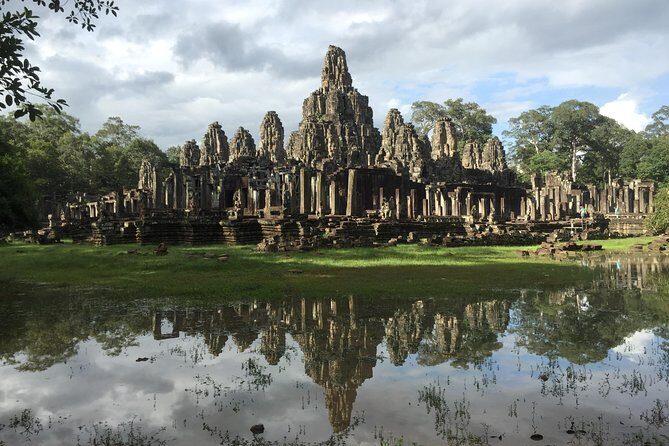 2-Days Private Angkor Wat Sunrise/Sunset Tours And Banteay Srei - Detailed Breakdown of the Itinerary