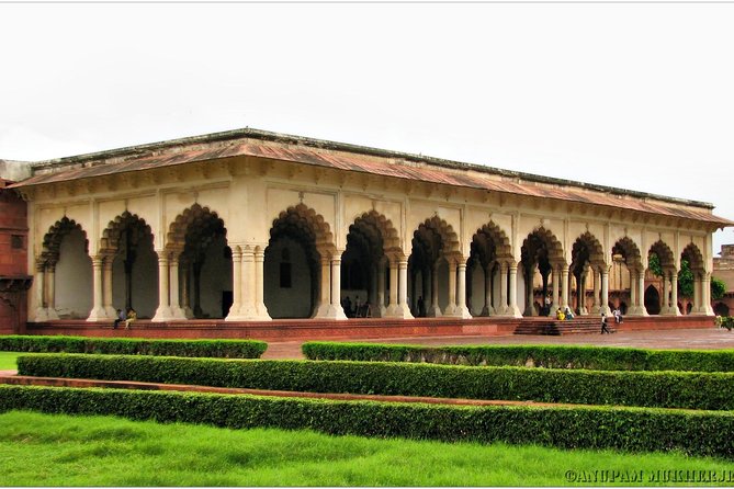 2-Days Private Taj Mahal Sunrise Tour From Mumbai by Round Trip Flights - Cancellation Policy