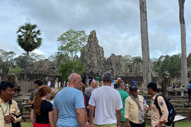 2 Days Private Tour Discovering Angkor Wat and Floating Village - Day 1: Temple Marvels of Angkor