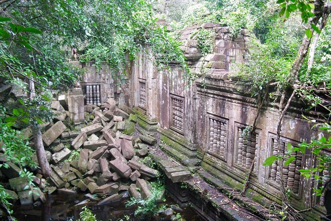 2-Days Private Tour Explore Angkor Wat, Beng Mealea Temple and Floating Village - Itinerary Details