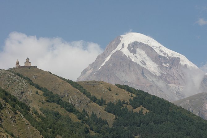 2 Days Private Tour to Kazbegi and Juta Village With Trekking - Included Amenities