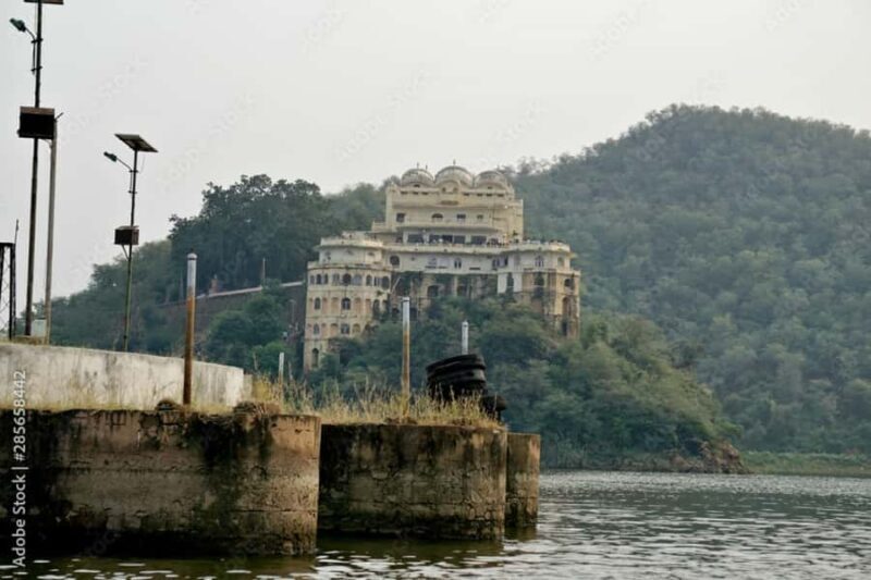 2 Days Rajasthan Wildlife Safari  Sariska Tiger Reserve - Introduction: An Authentic Indian Wildlife Adventure