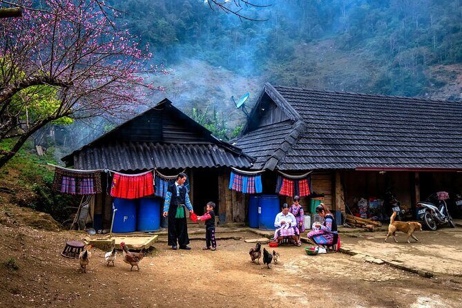 2-Days Sapa Trekking From Hanoi Overnight in Tavan Village - What Sets This Tour Apart?