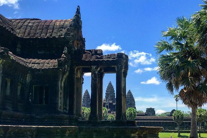 2 Days Temples With Sunrise-Small Group - Group Size & Guide