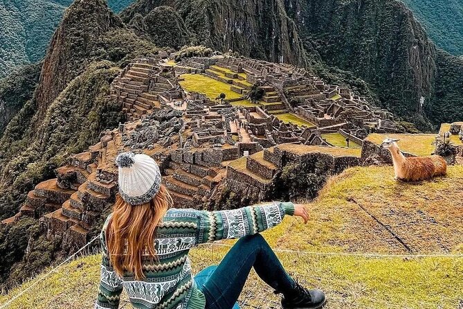 2 Days Tour in Sacred Valley and Machu Picchu - Pricing and Booking Information