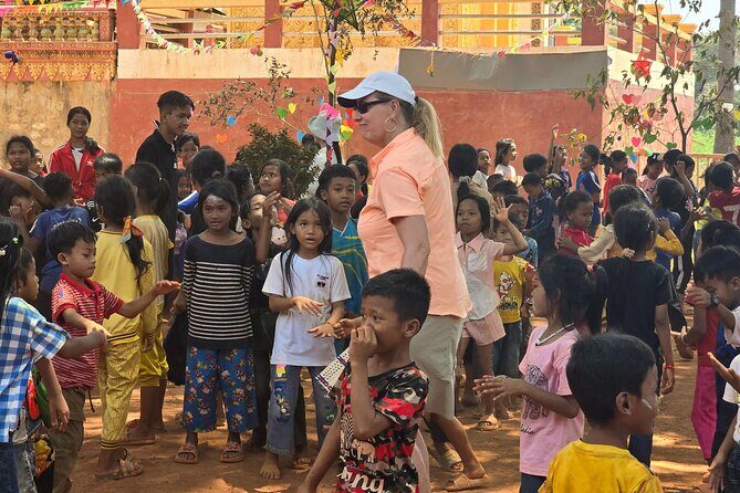 2 Days Tour in Siem Reap including Lunch, Dinner & Apsara Show - Authenticity & Local Connection