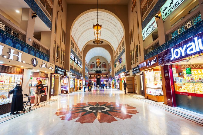 2 Days Trio-Dubai City Tour With Desert Safari and Full Day Abu Dhabi City Tour. - The Sum Up