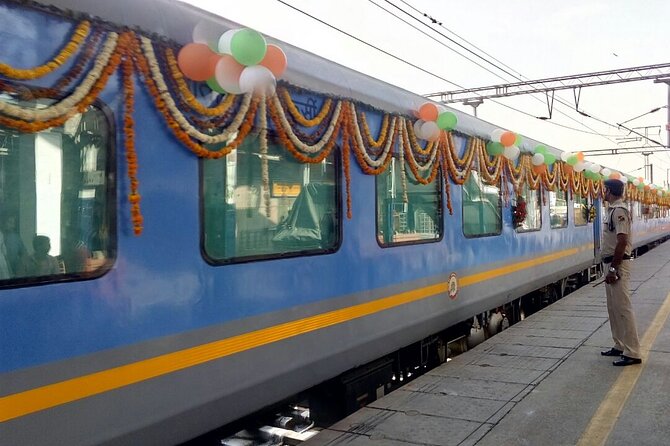 2 Days Varanasi City Tour by a Vande Bharat Train - Booking Information